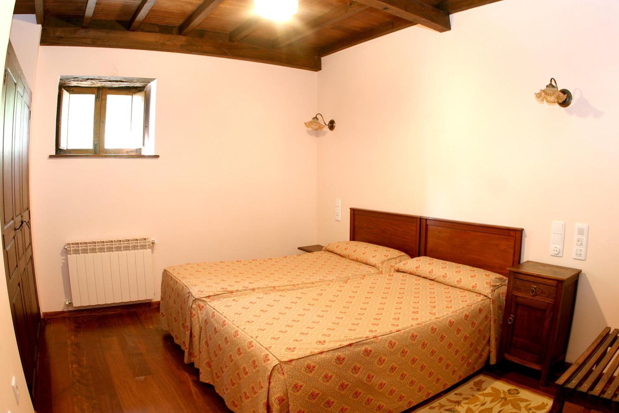 Two-Bedroom House,1621408137:JPEG